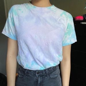 Pastel (tye dye) graphic tee